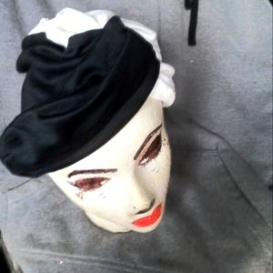 Womans vintage hat